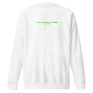 THE “YOUNG WILD &amp; FREE” HOODLESS SWEATSHIRT 